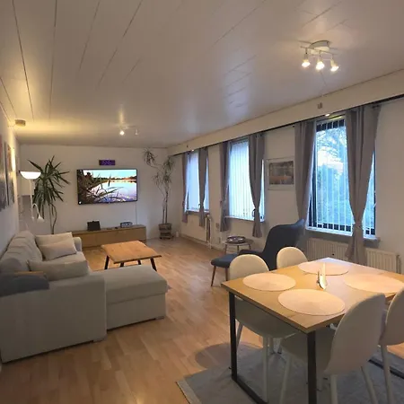 Plads Til Bornefamilien I Hjertet Af * 에스비에르